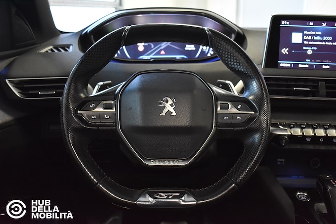 PEUGEOT 5008 BlueHDi 180 S&S EAT8 GT